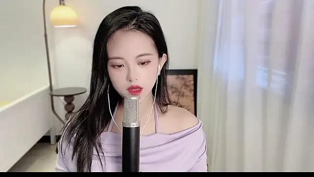 Snapshot of Musae7 chatting on 10-22-25, 02:12 Musae7 online show from 10-22-25, 02:12