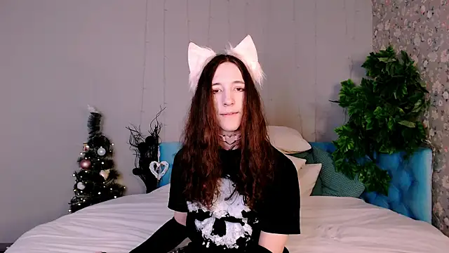 SilverMuse online show from 12-19-25, 10:06