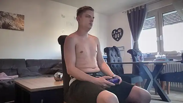 Sweetbooy90 online show from 04-02-26, 06:22