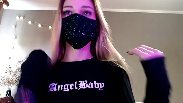 Iris lave online show from 05-09-26, 01:49