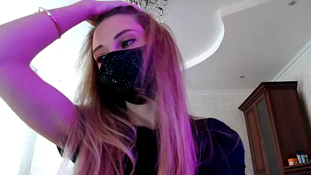 Iris lave online show from 06-24-26, 02:05