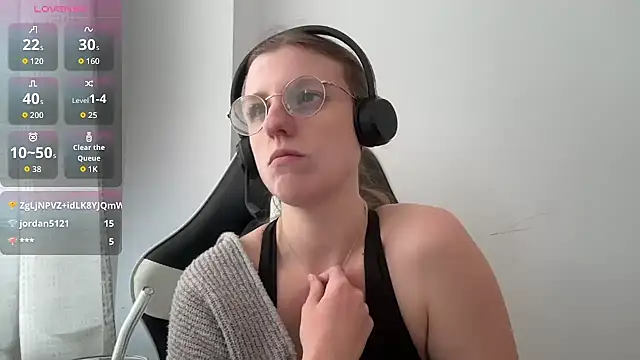 BustyKellyXXX online show from 04-03-26, 10:46