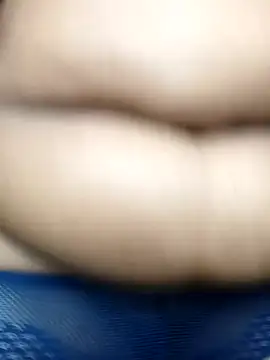 Snapshot of Moretl chatting on 03-09-26, 06:45 Moretl online show from 03-09-26, 06:45