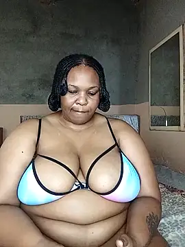 Snapshot of Moretl chatting on 04-10-26, 11:15 Moretl online show from 04-10-26, 11:15