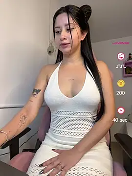 lucy grey25 online show from 05-31-26, 07:15