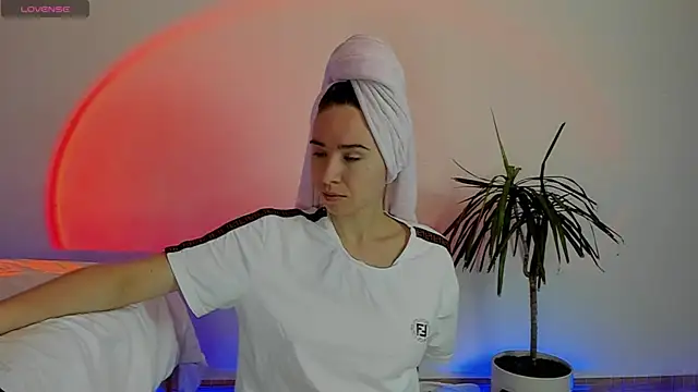 Snapshot of SoulNonNude chatting on 07-10-26, 05:59 SoulNonNude online show from 07-10-26, 05:59