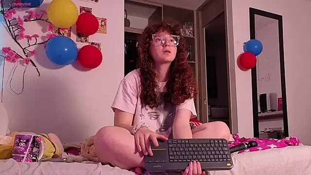 Sharon Black online show from 07-12-26, 12:23