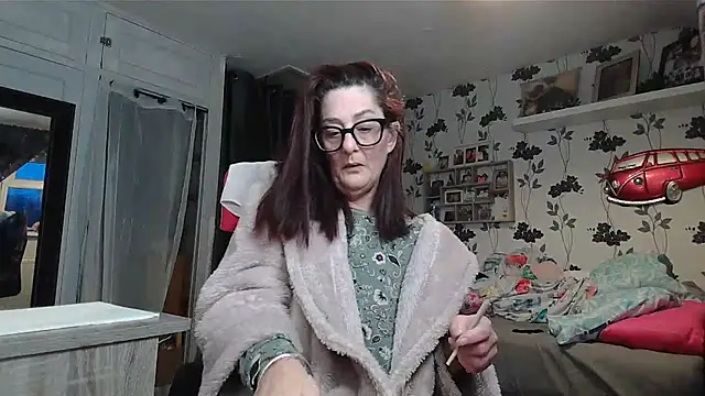 Mistress-Ivy51 online show from 02-05-26, 07:24