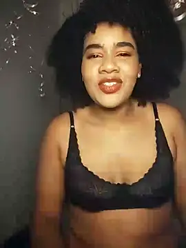 Snapshot of Maaaar_ chatting on 09-21-25, 04:25 Maaaar online show from 09-21-25, 04:25