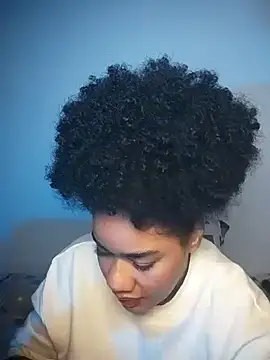 Snapshot of Maaaar_ chatting on 10-18-25, 02:18 Maaaar online show from 10-18-25, 02:18