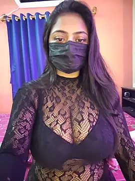 Snapshot of Ishu_Lovee chatting on 06-18-26, 03:40 Ishu Lovee online show from 06-18-26, 03:40