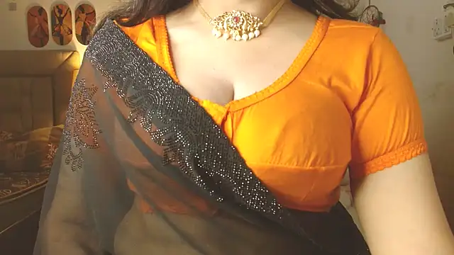 Jazz kaur  online show from 07-17-26, 07:37