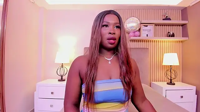SerenaWinslow online show from 05-16-26, 12:04