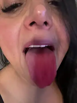 hotadhara01 online show from 04-09-26, 02:33