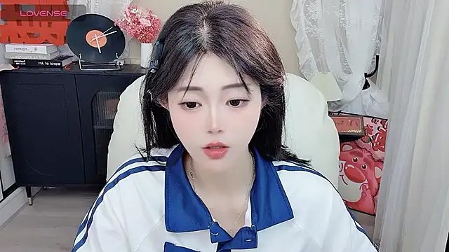 CeeKie online show from 04-10-26, 10:42