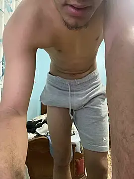 Snapshot of dermino12 chatting on 01-19-26, 12:20 dermino12 online show from 01-19-26, 12:20