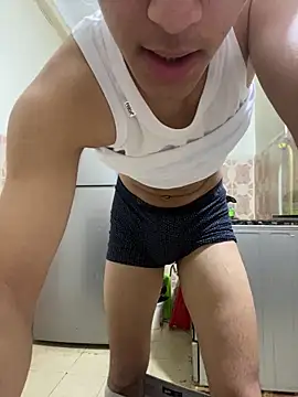 Snapshot of dermino12 chatting on 03-21-26, 01:32 dermino12 online show from 03-21-26, 01:32