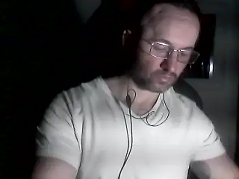 Snapshot of duduyyoo chatting on 10-22-25, 05:52 duduyyoo online show from 10-22-25, 05:52