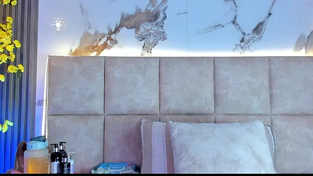 KarolBlanco online show from 07-01-26, 07:24