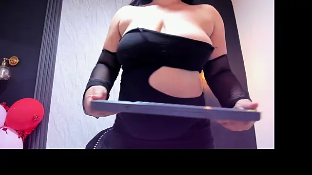 amanda noir online show from 02-14-26, 08:16