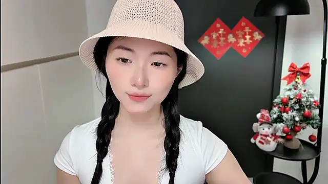 Snapshot of Rosalind_xixi chatting on 03-06-26, 10:34 Rosalind xixi online show from 03-06-26, 10:34