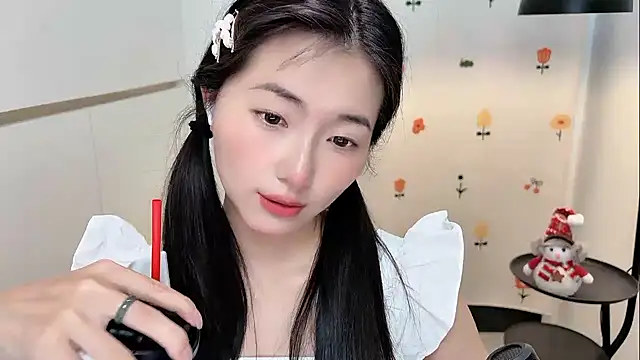 Snapshot of Rosalind_xixi chatting on 04-23-26, 03:30 Rosalind xixi online show from 04-23-26, 03:30