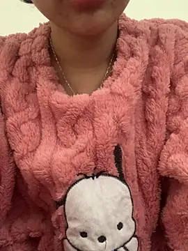 Snapshot of Nguyenha11 chatting on 12-15-25, 08:07 Nguyenha11 online show from 12-15-25, 08:07