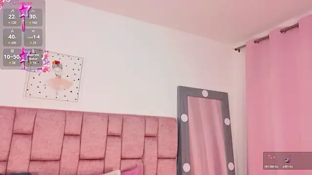 Snapshot of ScarlettLuxe chatting on 03-20-26, 08:03 ScarlettLuxe online show from 03-20-26, 08:03