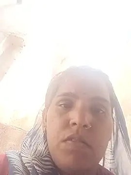 Snapshot of Cut_rajbati chatting on 06-30-26, 10:05 Cut rajbati online show from 06-30-26, 10:05