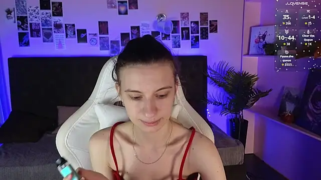 kaleriyaa  online show from 02-13-26, 01:45