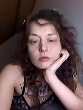 Snapshot of marijacucu chatting on 02-14-26, 10:06 marijacucu online show from 02-14-26, 10:06