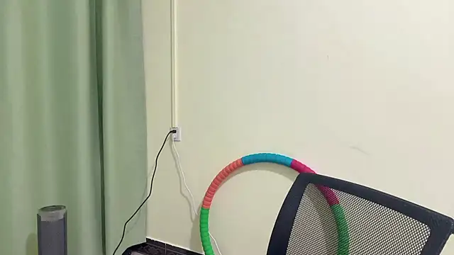 Snapshot of Nicole-13 chatting on 12-02-25, 11:15 Nicole-13 online show from 12-02-25, 11:15