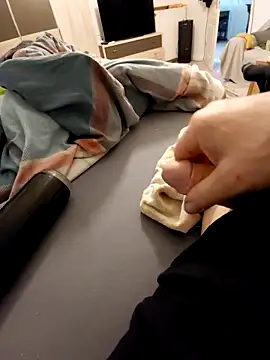 nikfu274 online show from 04-11-26, 04:55