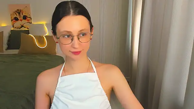YourLovellyStory online show from 07-08-26, 12:20