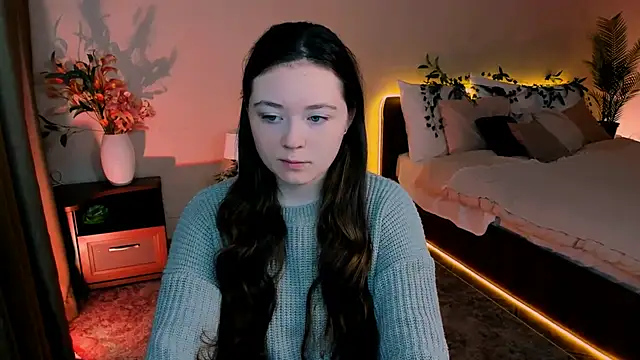 AlluringLookk online show from 09-14-25, 03:16