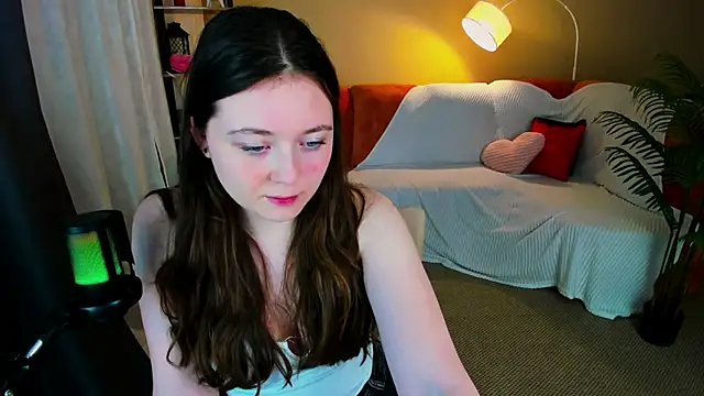 AlluringLookk online show from 02-26-26, 04:28