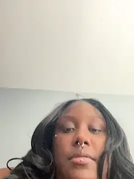 Snapshot of Cocomamii1 chatting on 03-13-26, 06:36 Cocomamii1 online show from 03-13-26, 06:36