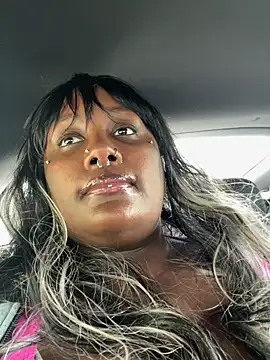 Snapshot of Cocomamii1 chatting on 04-06-26, 05:25 Cocomamii1 online show from 04-06-26, 05:25