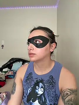 CharmingMaddie online show from 05-24-26, 03:39