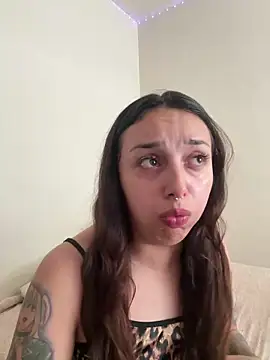 CharmingMaddie online show from 05-31-26, 04:14