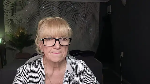 Snapshot of Sabina_Ros chatting on 02-10-26, 07:56 Sabina Ros online show from 02-10-26, 07:56