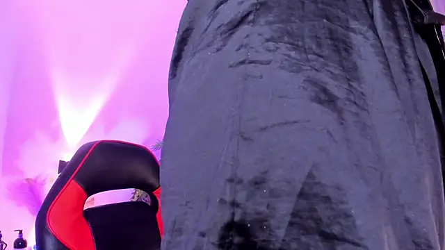 Cooperrosscute233 online show from 02-23-26, 10:18