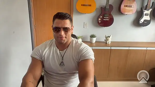 KRYSTALIZEDY online show from 04-08-26, 05:24