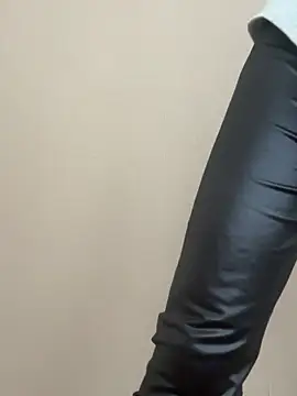 iikangi online show from 02-25-26, 03:27