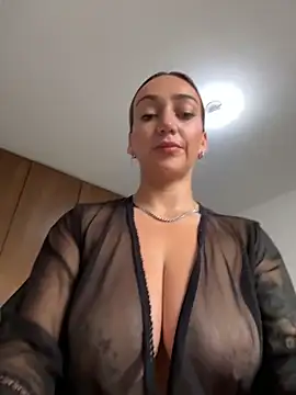 Ninabigtitied online show from 05-04-26, 12:34