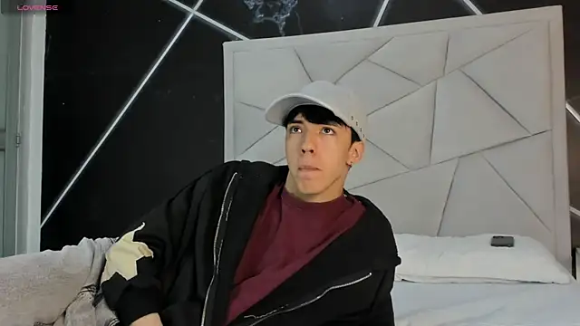 AerumChae online show from 03-24-26, 11:59