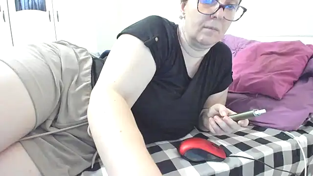 wetladyjoy online show from 07-04-26, 07:47