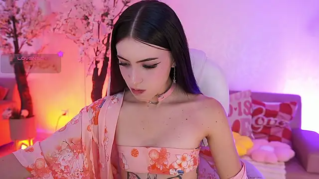 JadeSummerr online show from 03-18-26, 01:47