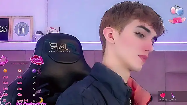 Baby FenixTS online show from 02-12-26, 07:47