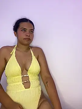 Snapshot of ms_ivanna chatting on 06-15-26, 09:28 ms ivanna online show from 06-15-26, 09:28